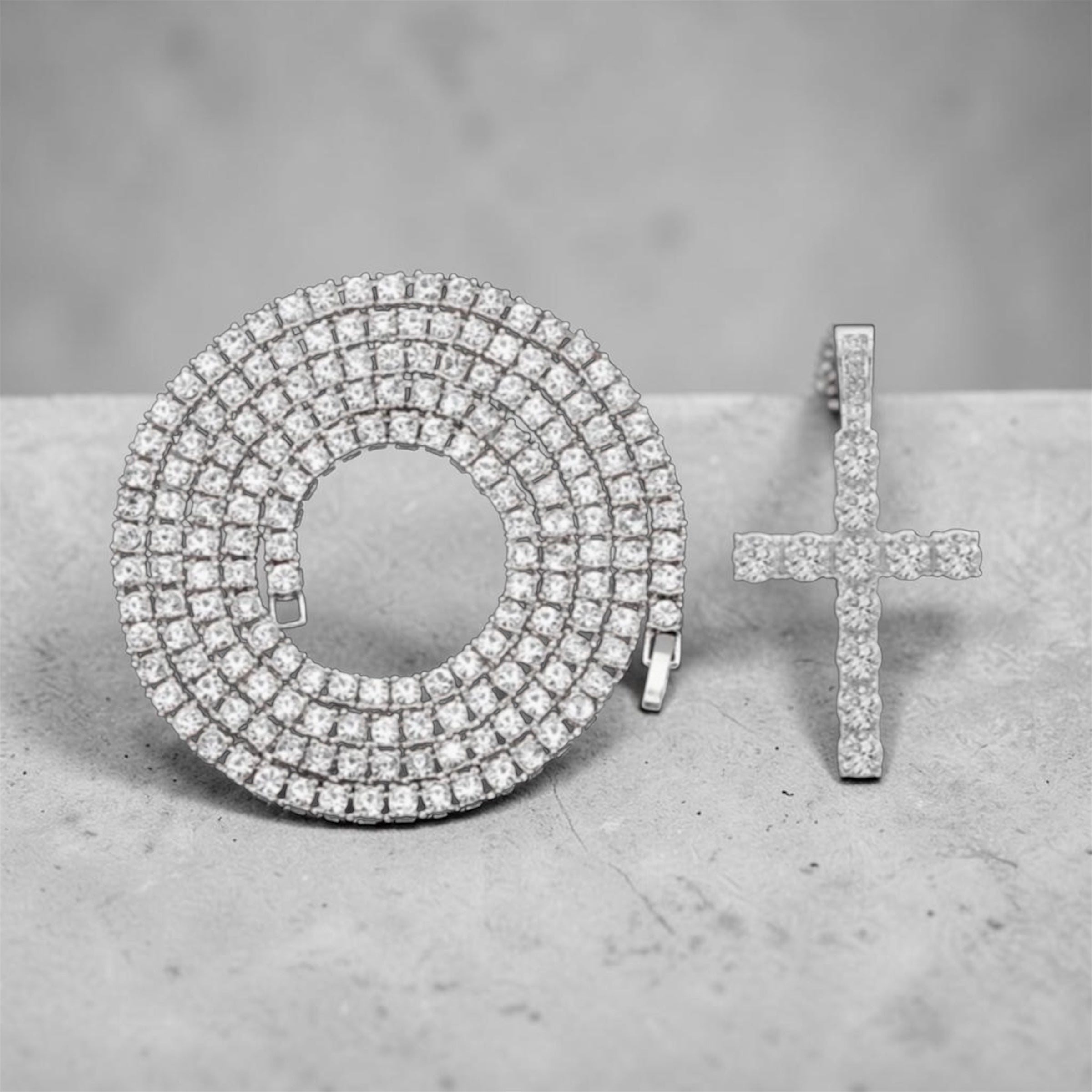 Metal bling necklace