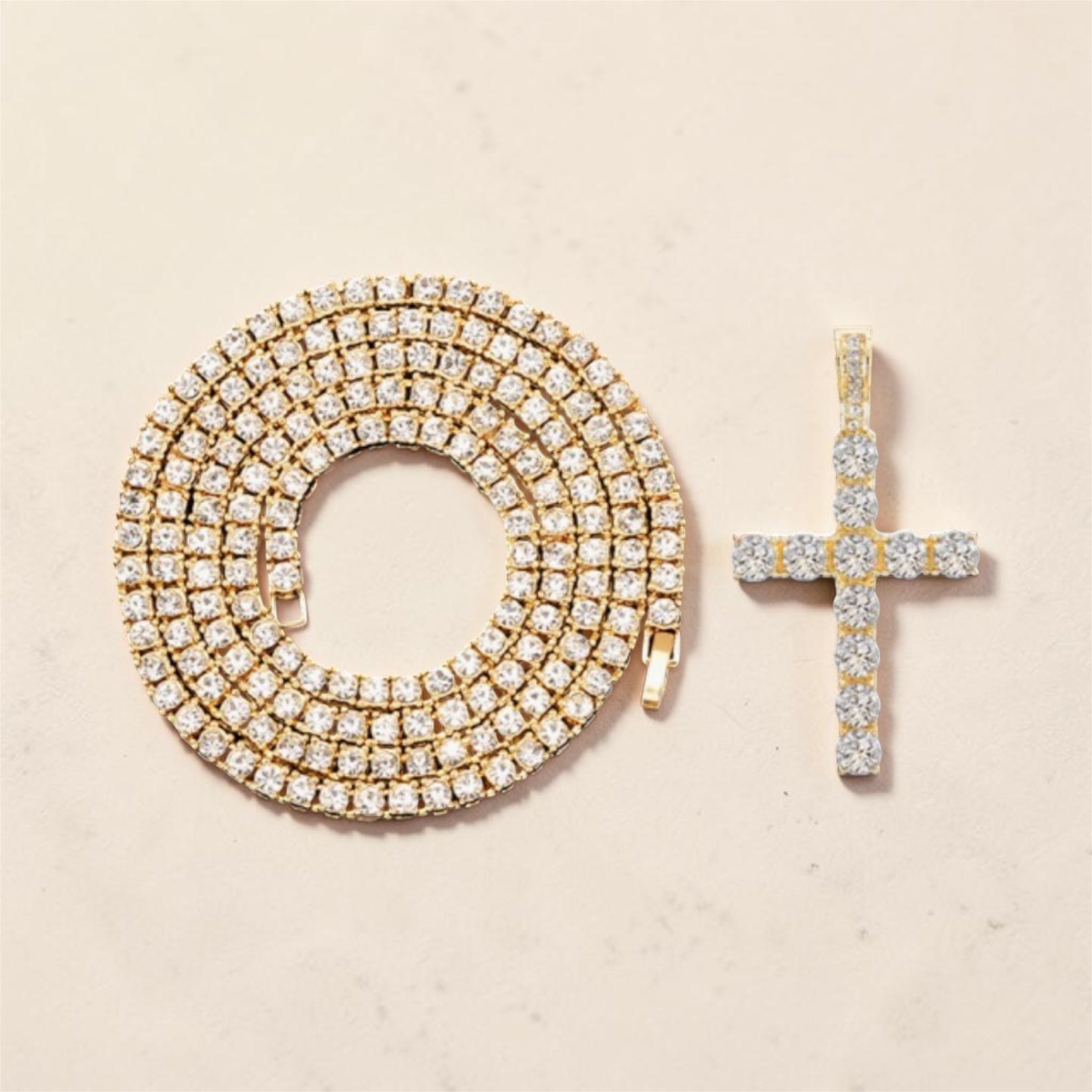 Metal bling necklace