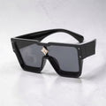 LvV Shades